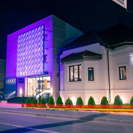 Hotel Aura Unirii Alba Iulia Exterior foto